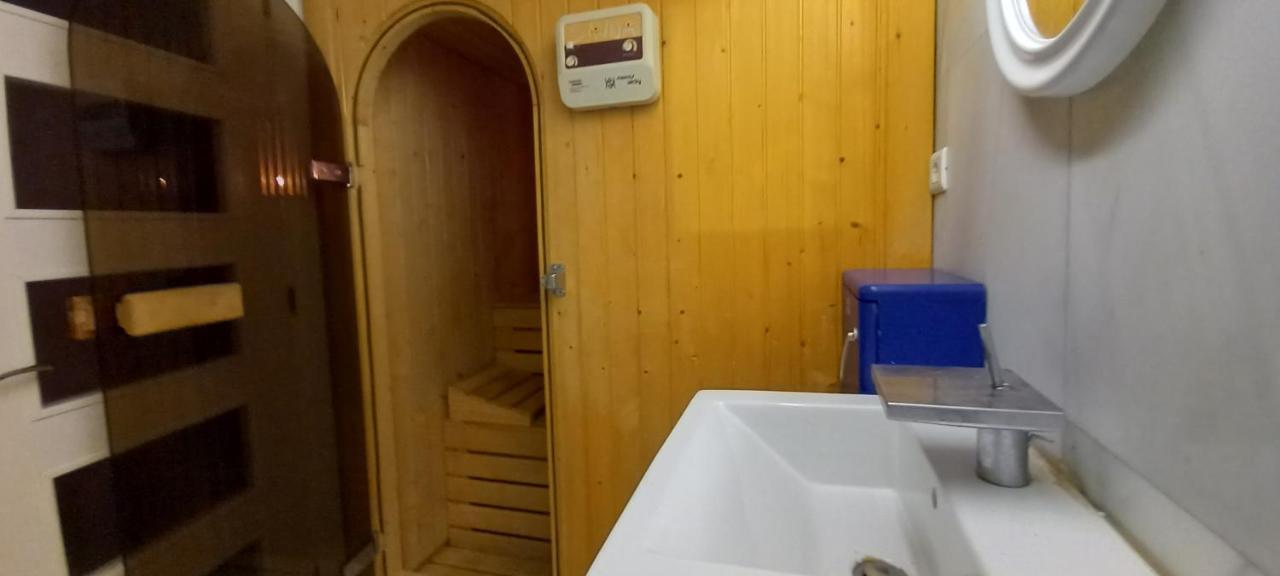 Chalet Con Piscina, Sauna Y Jacuzzi Cerca Del Mar A Media Hora De Bilbao Y Santander El Puente  Exteriér fotografie